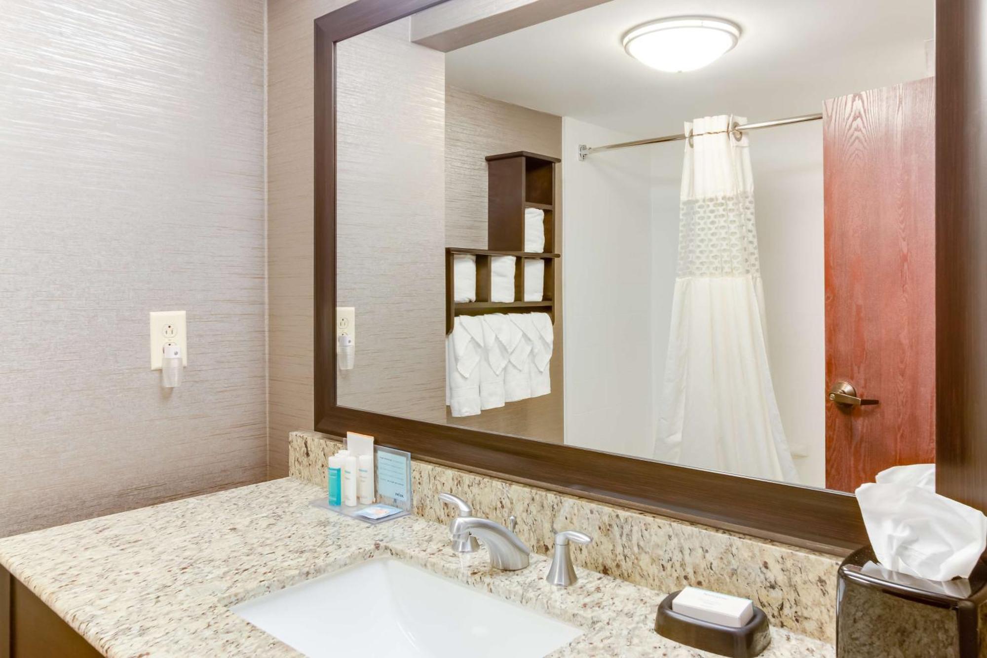 Hampton Inn Bellevue/Nashville I-40 West Exteriör bild